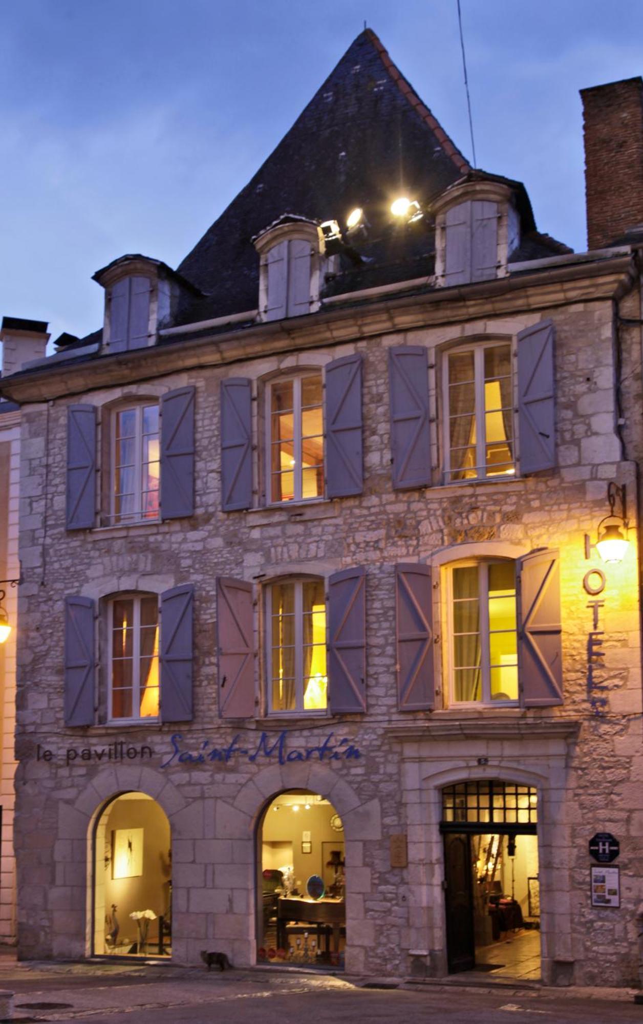 Le Pavillon Saint-Martin Hotel Souillac Exterior photo